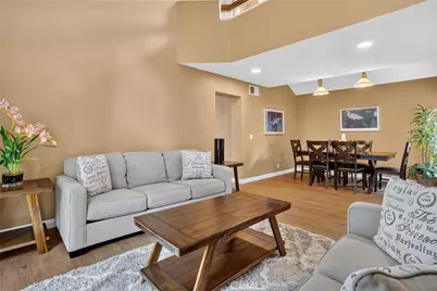 1 Cormorant Circle, Newport Beach, CA 92660 - Photo 9