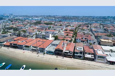 439 Via Lido Soud, Newport Beach, CA 92663 - Photo 5