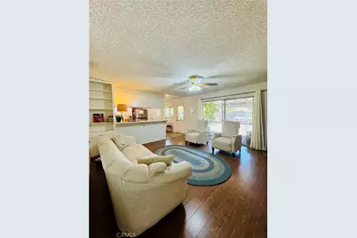 320 S Victoria, Corona, CA 92879 - Photo 5