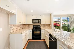 6541 Segovia, Huntington Beach, CA 92647 - Photo 9
