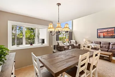 6541 Segovia, Huntington Beach, CA 92647 - Photo 7