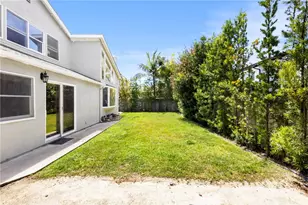 6541 Segovia, Huntington Beach, CA 92647 - Photo 19