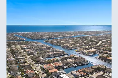 21038 Poolside, Huntington Beach, CA 92648 - Photo 49