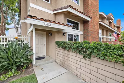 21038 Poolside, Huntington Beach, CA 92648 - Photo 9