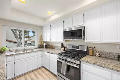 21038 Poolside, Huntington Beach, CA 92648 - Photo 19