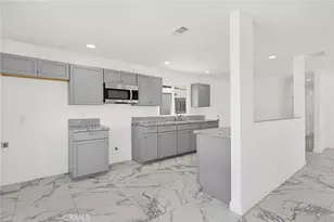 11886 Locust, Hesperia, CA 92345 - Photo 5