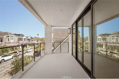 225 Diamond, Newport Beach, CA 92662 - Photo 11