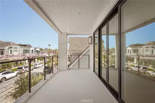 225 Diamond, Newport Beach, CA 92662 - Photo 11