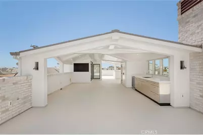 225 Diamond, Newport Beach, CA 92662 - Photo 25