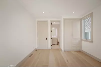 225 Diamond, Newport Beach, CA 92662 - Photo 15