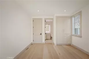 225 Diamond, Newport Beach, CA 92662 - Photo 15