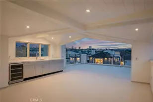 225 Diamond, Newport Beach, CA 92662 - Photo 27