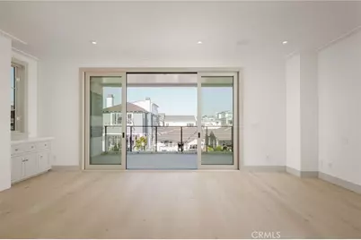 225 Diamond, Newport Beach, CA 92662 - Photo 9