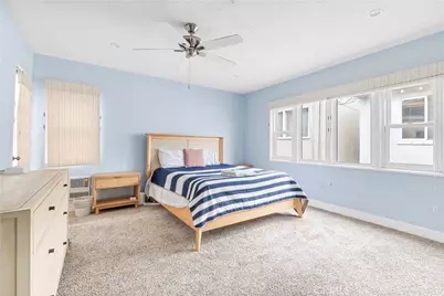325 Grand Canal, Newport Beach, CA 92662 - Photo 33