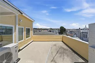 325 Grand Canal, Newport Beach, CA 92662 - Photo 21