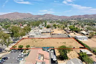 866 6th Street, Norco, CA 92860 - Photo 1