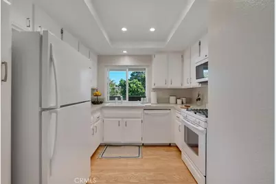 8877 Lauderdale Court #213F, Huntington Beach, CA 92646 - Photo 9