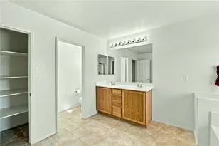 13775 Hanford Ct, Victorville, CA 92394 - Photo 35