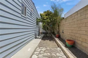 20701 Beach Blvd, Huntington Beach, CA 92648 - Photo 25