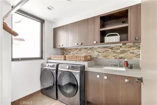 8 Beacon Bay, Newport Beach, CA 92660 - Photo 31