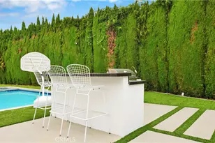 2000 Nautilus Ln, Newport Beach, CA 92660 - Photo 35