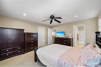 221 Landmark, Tustin, CA 92782 - Photo 33