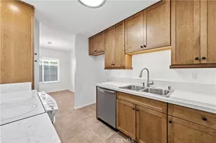 1651 Iowa St, Costa Mesa, CA 92626 - Photo 5