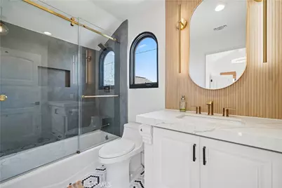312 Carnation Avenue, Corona del Mar, CA 92625 - Photo 23
