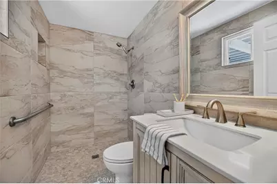 20682 Hopetown, Huntington Beach, CA 92646 - Photo 15