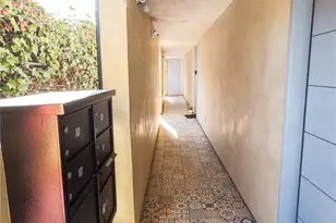 2006 S Corning St, Los Angeles, CA 90034 - Photo 21