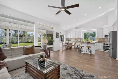 32398 Corte San Vincente, Temecula, CA 92592 - Photo 9