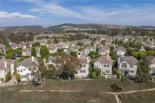 21 Avignon, Newport Coast, CA 92657 - Photo 3