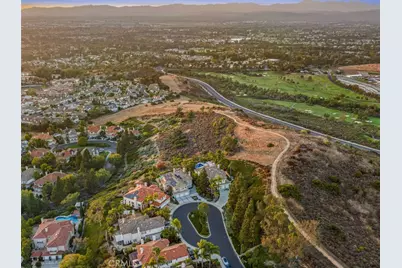 21 Chester, Irvine, CA 92603 - Photo 59