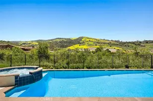 31 Black Hawk, Irvine, CA 92603 - Photo 3