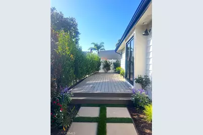 108 Yorktown, Newport Beach, CA 92660 - Photo 25