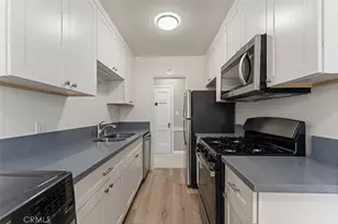 1235 S Beverly Glen Blvd, Los Angeles, CA 90024 - Photo 11