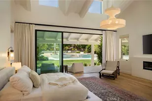 2419 Santiago, Newport Beach, CA 92660 - Photo 19