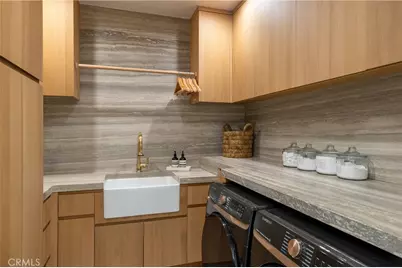 2419 Santiago, Newport Beach, CA 92660 - Photo 29