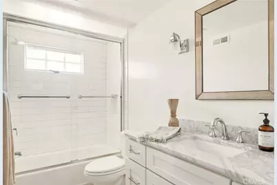 1644 Aliso Avenue, Costa Mesa, CA 92627 - Photo 15