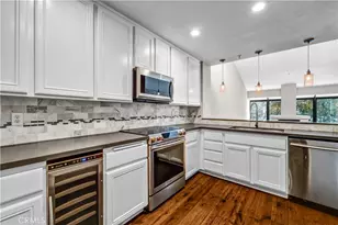 200 Paris Ln, Newport Beach, CA 92663 - Photo 9