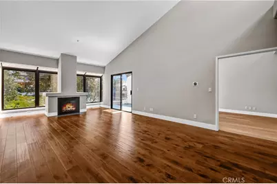 200 Paris Lane #304, Newport Beach, CA 92663 - Photo 5