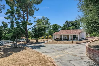 9385 Oak Glen Road, Cherry Valley, CA 92223 - Photo 3