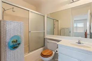 1700 W Cerritos, Anaheim, CA 92804 - Photo 15