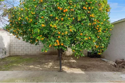 1127 Acacia, Orange, CA 92868 - Photo 7