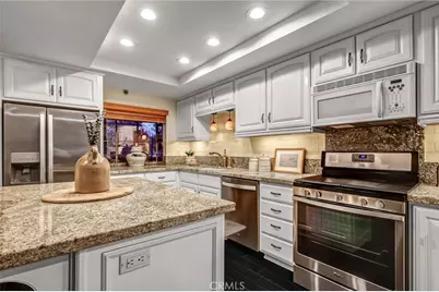 2157 Pacific Avenue #B202, Costa Mesa, CA 92627 - Photo 9