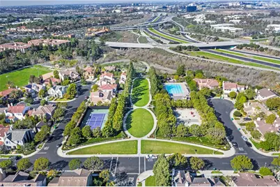 16 Regents, Newport Beach, CA 92660 - Photo 33