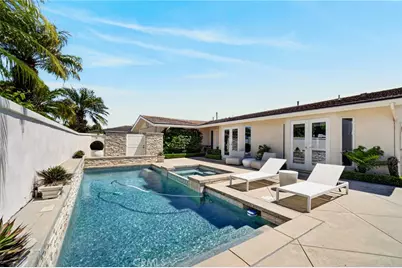 4807 Surrey Drive, Corona del Mar, CA 92625 - Photo 3