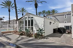30 Bolivar, Newport Beach, CA 92663 - Photo 3