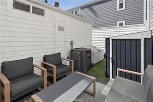 30 Bolivar, Newport Beach, CA 92663 - Photo 17