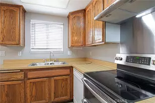 2223 N Broadway, Santa Ana, CA 92706 - Photo 5